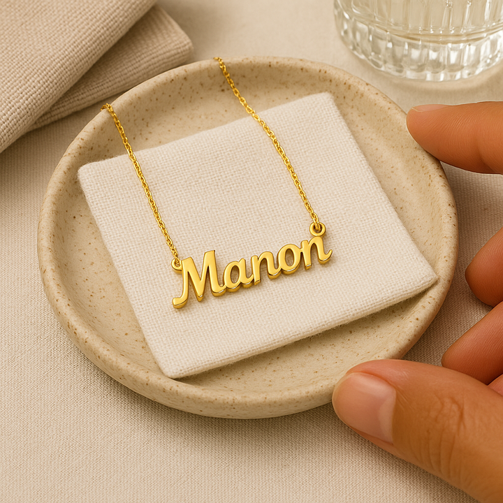 Collar personalizado con el nombre